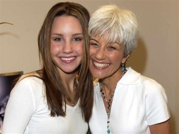 Amanda Bynes Parents: Meet Lynn Organ And Rick Bynes