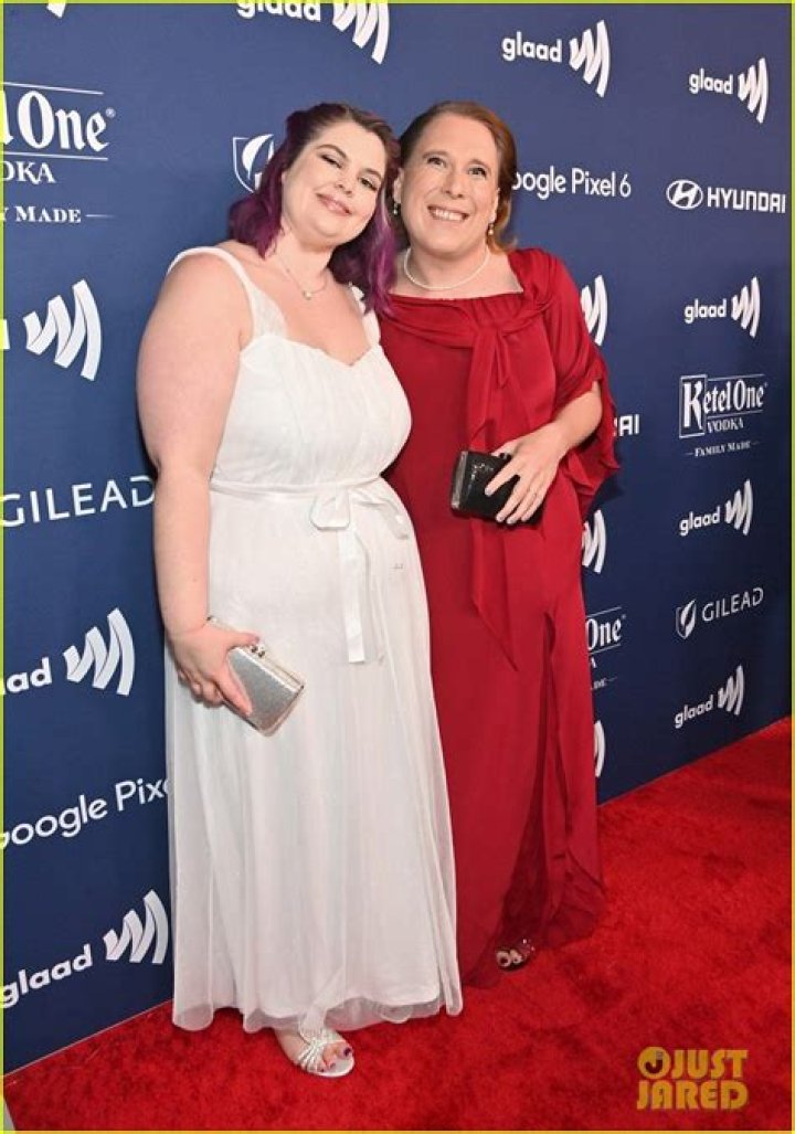 Amy Schneider Wife/Husband: Who Is Amy Schneider’s Girlfriend Genevieve Davis?