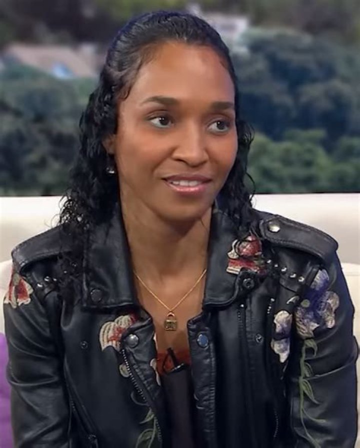 How Much Money Does Rozonda Thomas Make? Latest Rozonda Thomas Net Worth Income Salary