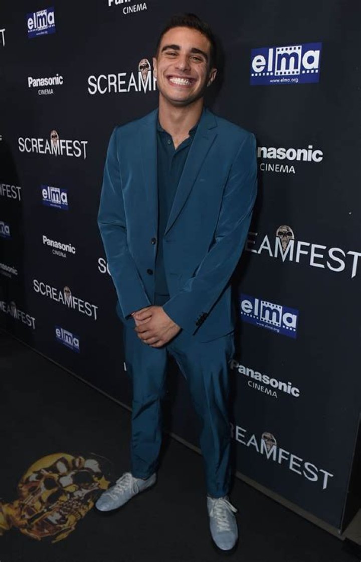 Jake Cannavale Bio, Age, Height, Net Worth, Dating, Movies, IG