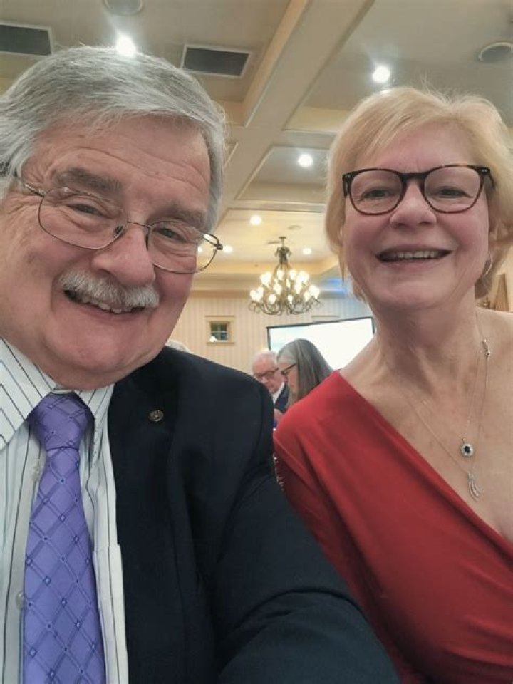 Lou Scally Bio, Wiki, Age, Height, Wife, WDVM, WJEJ, Salary, Net Worth