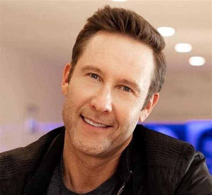 Michael Rosenbaum Age, Wiki, Biography, Net Worth, Wife, Height