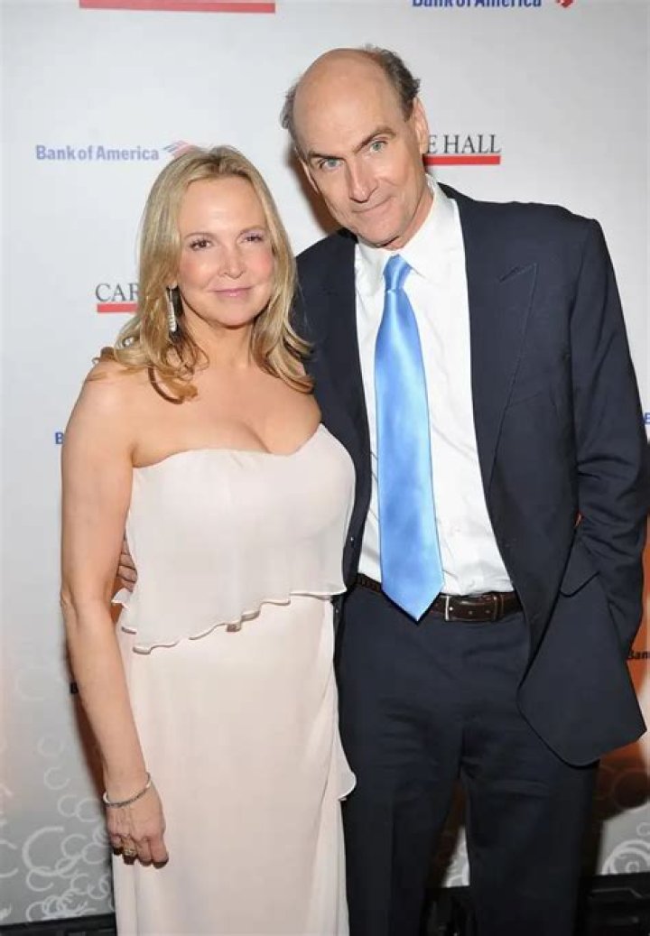 Singer: Is James Taylor Jewish? Fans Are Very Curious About His Wife