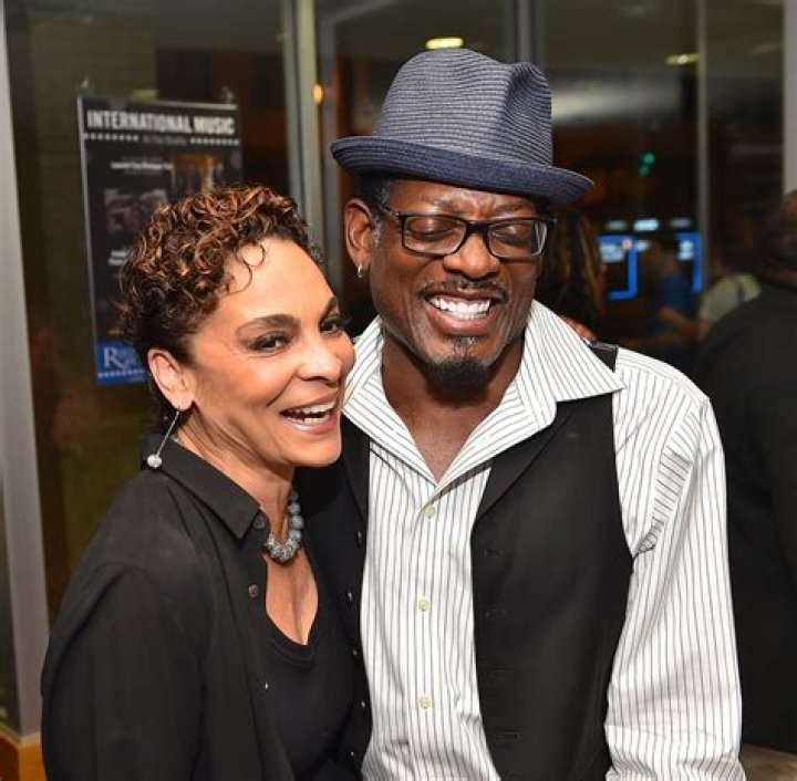 T.C. Carson (Singer) Net Worth, Bio, Wiki, Age, Height, Single, Married, Eyes, Greenleaf and Partner
