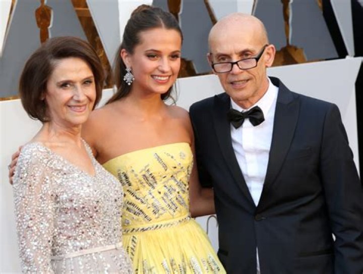 Who Are Alicia Vikander parents? A Look At The Beckett Star Family Life