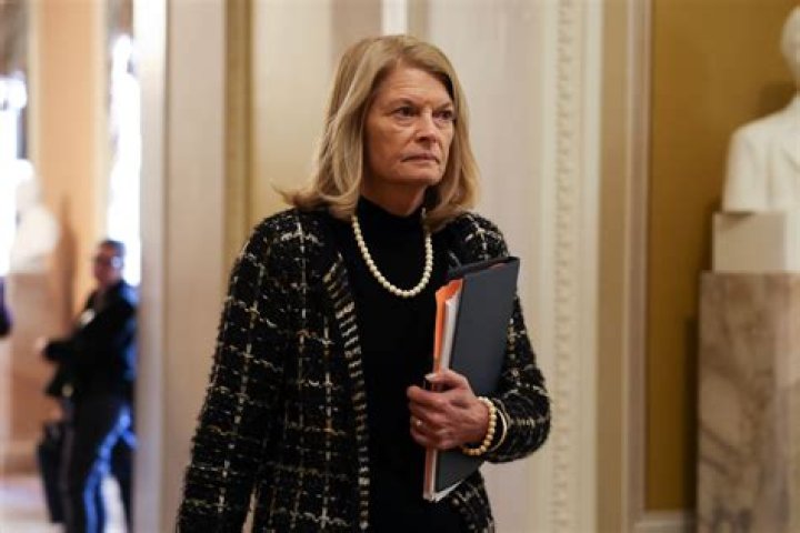 Who is Lisa Murkowski Married To? Age, Wiki, Biography, Husband, Religion, Net Worth, Family